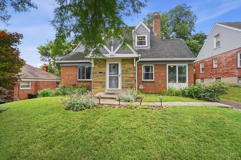 Photo of 1035 Cheyenne Drive, Cincinnati, OH 45216 (MLS # 1882469)