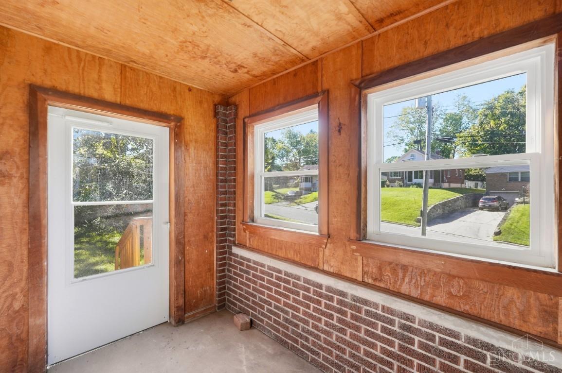 1318 Woodland Avenue