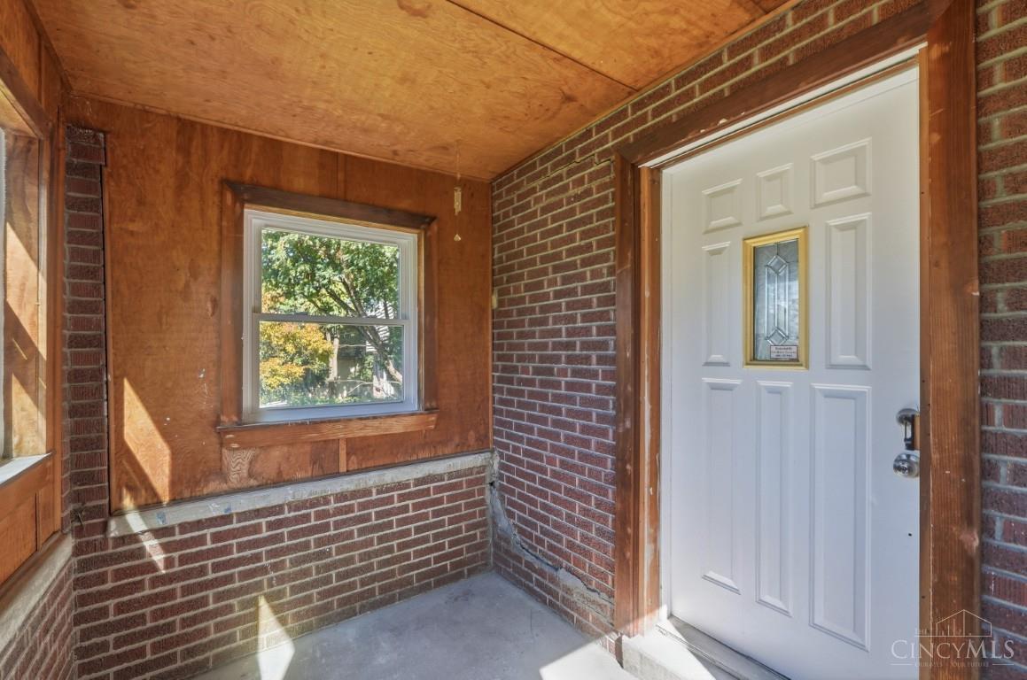 1318 Woodland Avenue