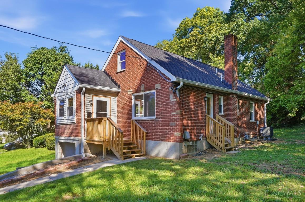 1318 Woodland Avenue