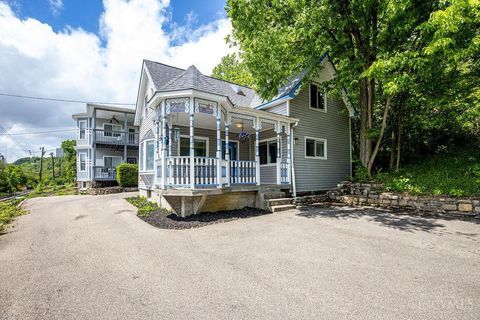 Photo of 2364 Gladstone Avenue, Cincinnati, OH 45202 (MLS # 1877492)