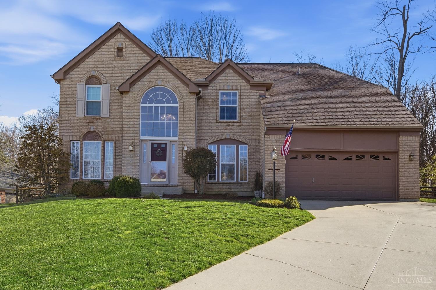 1502 Huntcrest Drive