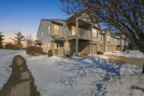 Condo For Sale - 6246 Lake Springs<br/> Mason, OH 45040