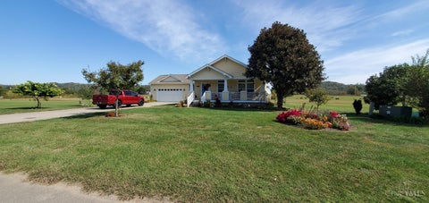 Photo of 1760 River Road, Aberdeen, OH 45101 (MLS # 1896945)