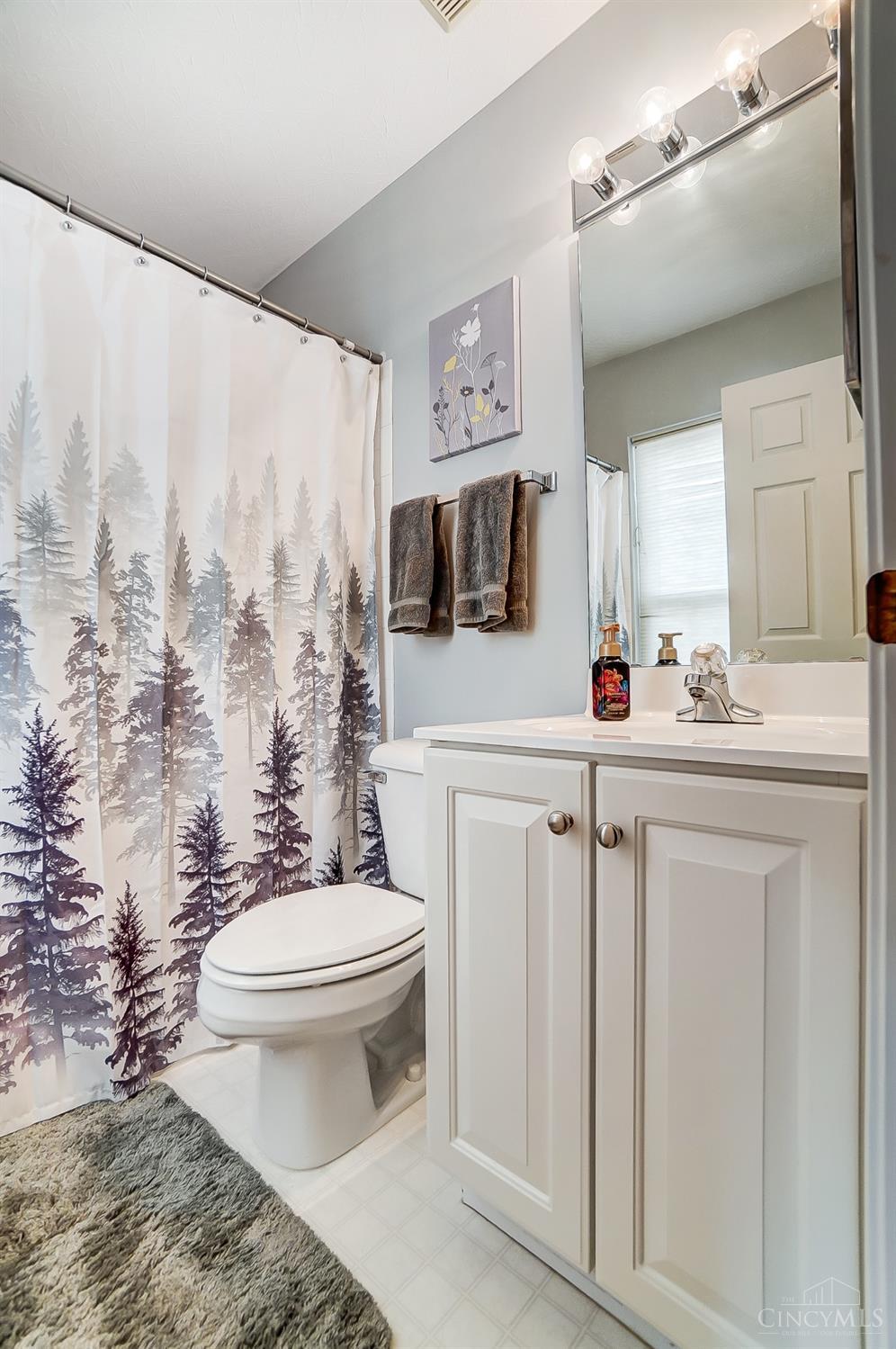 5788 Spire Ridge Court #13B, Green Township, Ohio image 33