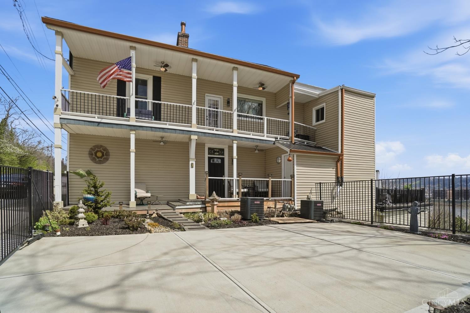 1221 Martin Drive