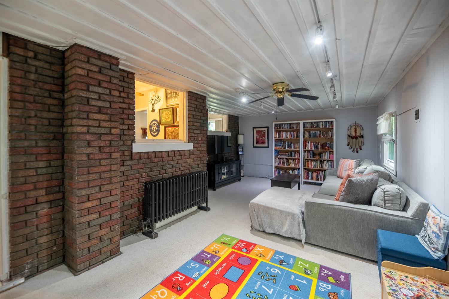 667 E Mitchell Avenue, Cincinnati, Ohio image 20