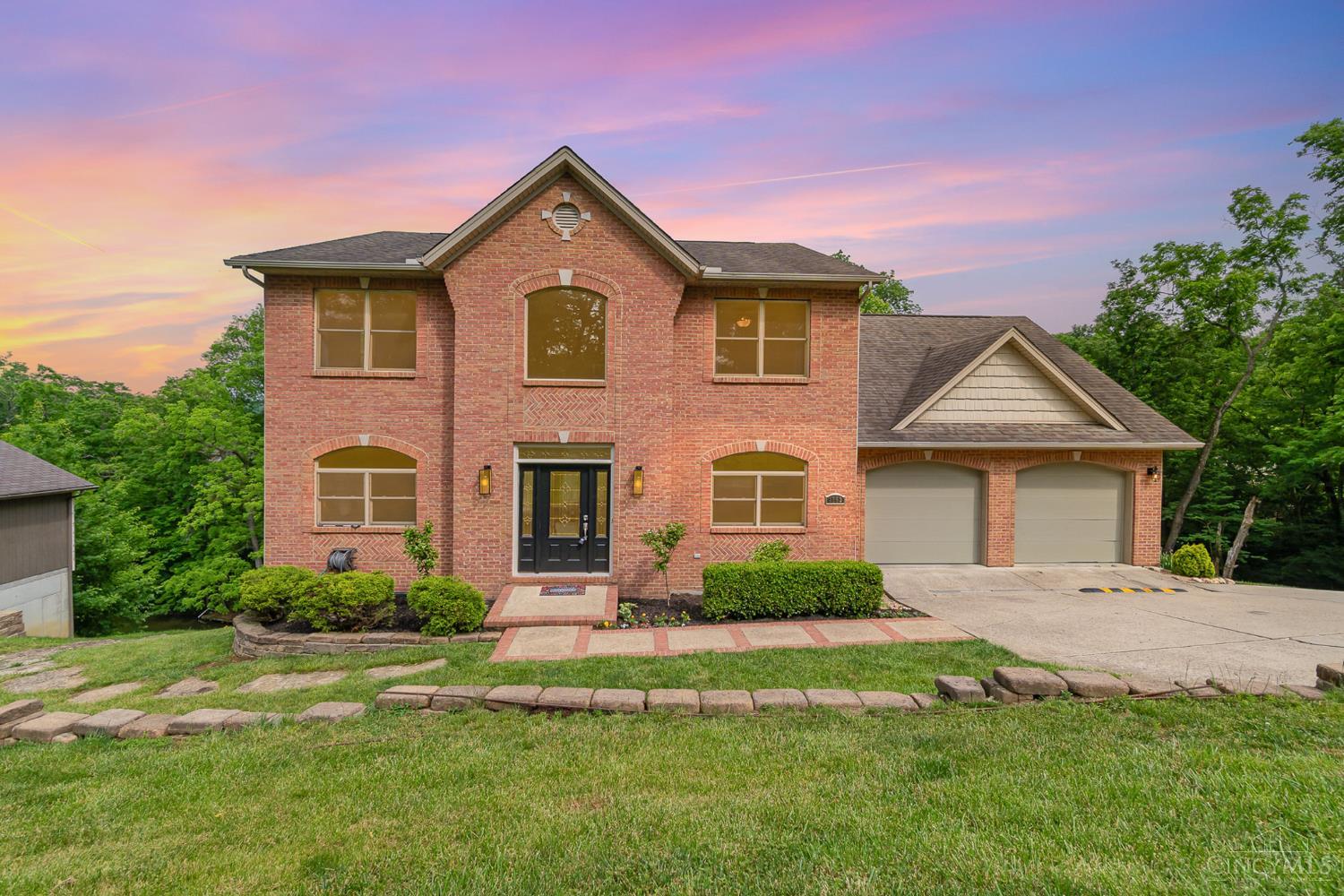 1753 E Cove Circle, Lawrenceburg, Indiana image 4