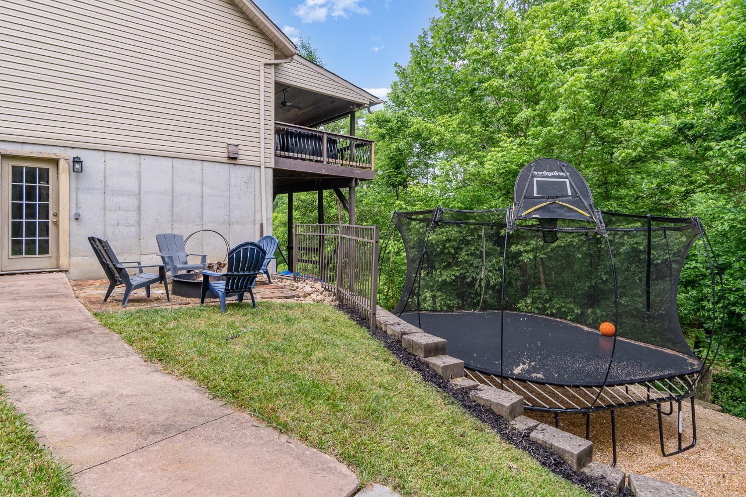 1753 E Cove Circle, Lawrenceburg, Indiana image 43
