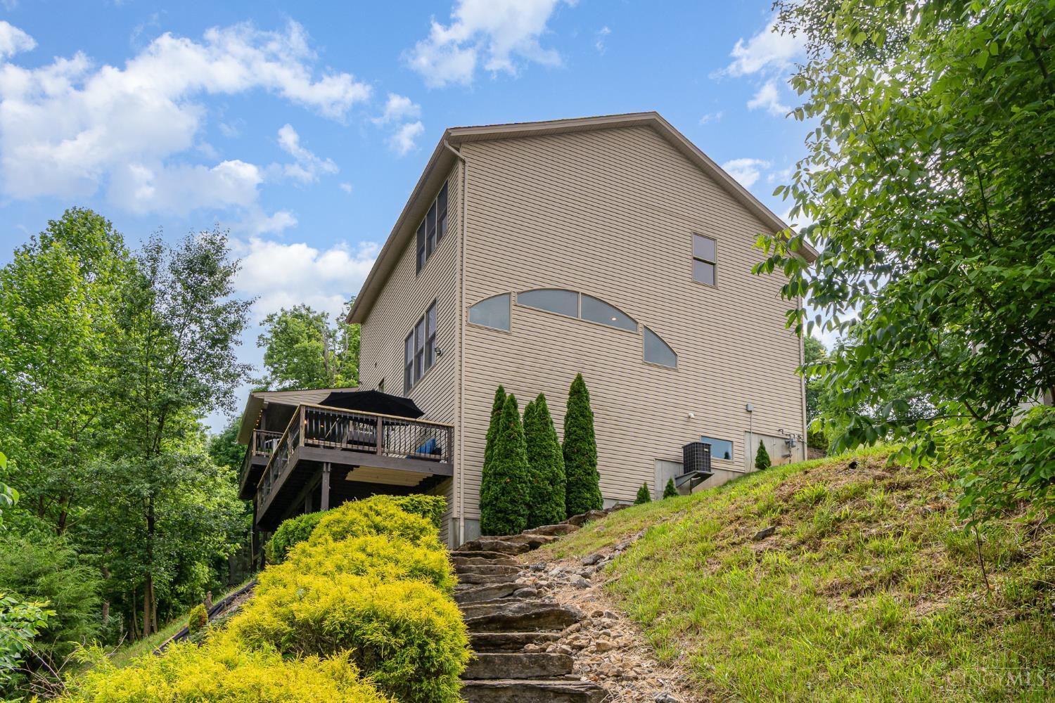 1753 E Cove Circle, Lawrenceburg, Indiana image 46