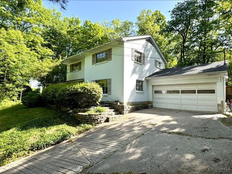 Photo of 7034 Bridges Road, Anderson Township, OH 45230 (MLS # 1879125)