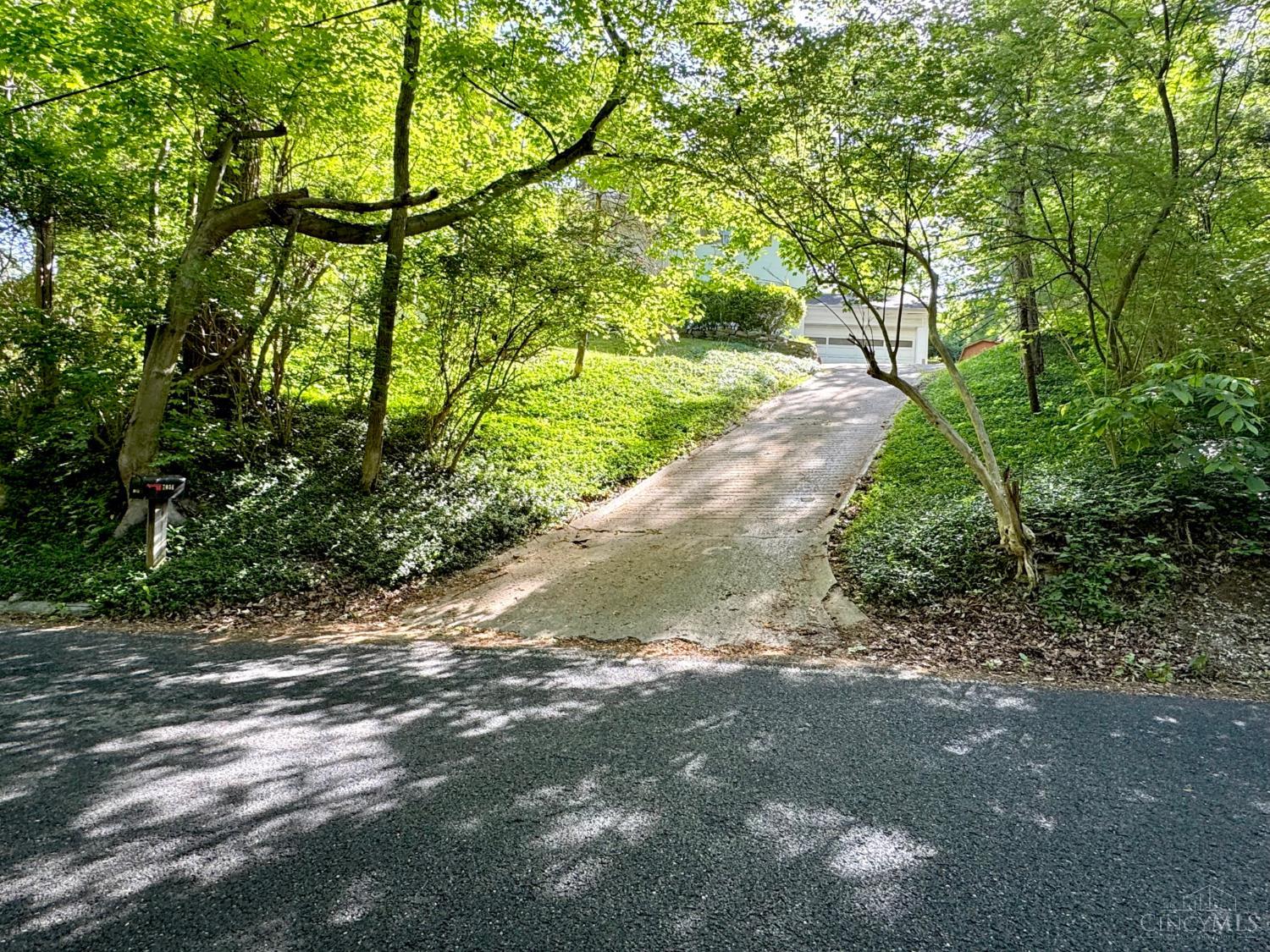 7034 Bridges Road