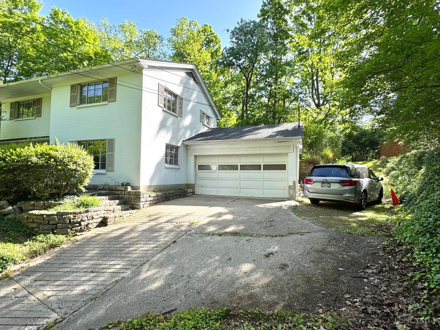 7034 Bridges Road