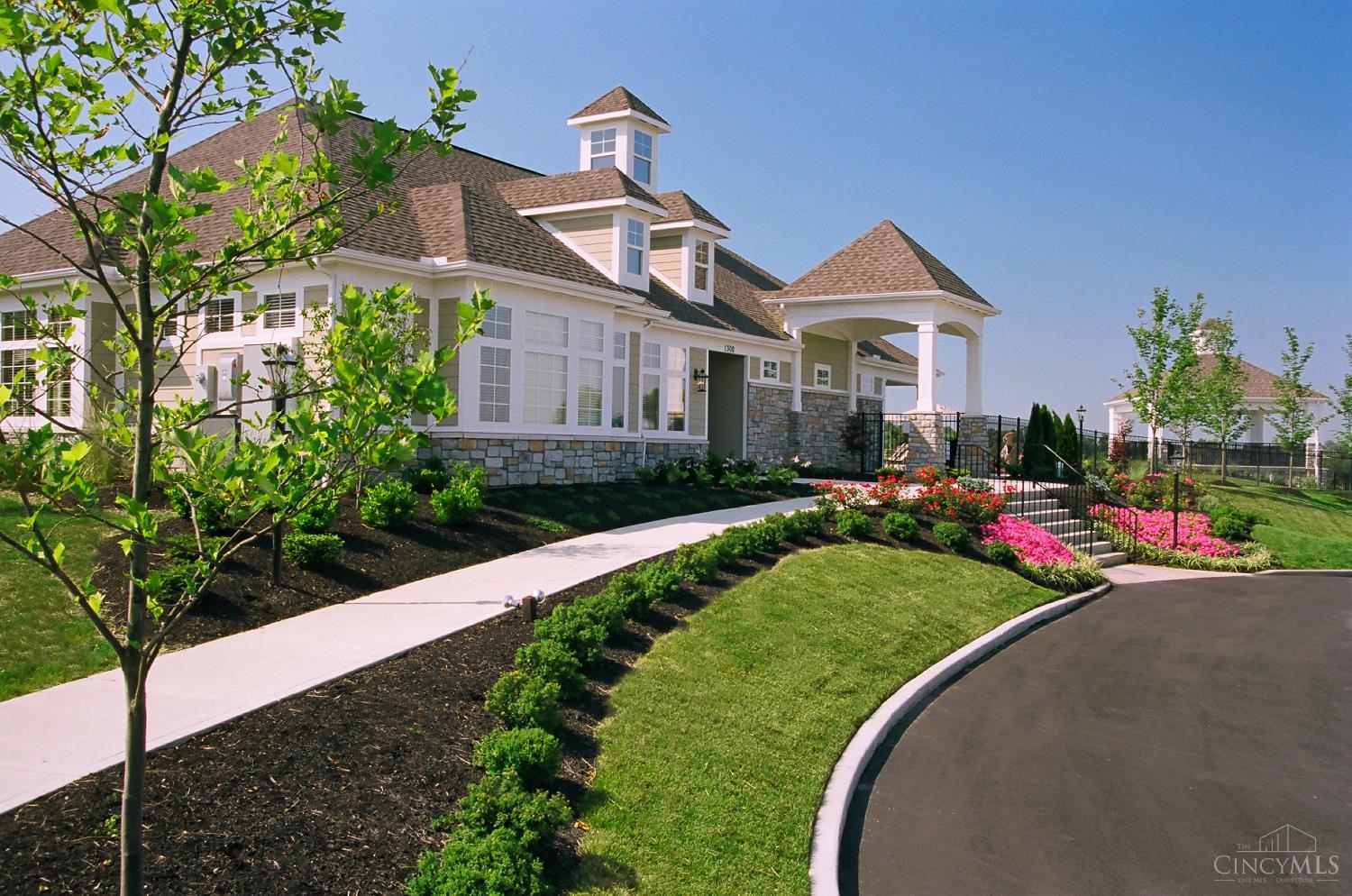 423 Brandon Dunes Court 12302