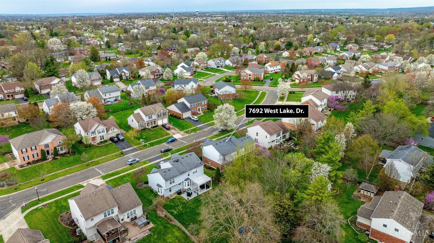 7692 West Lake Drive, West Chester, Ohio image 38