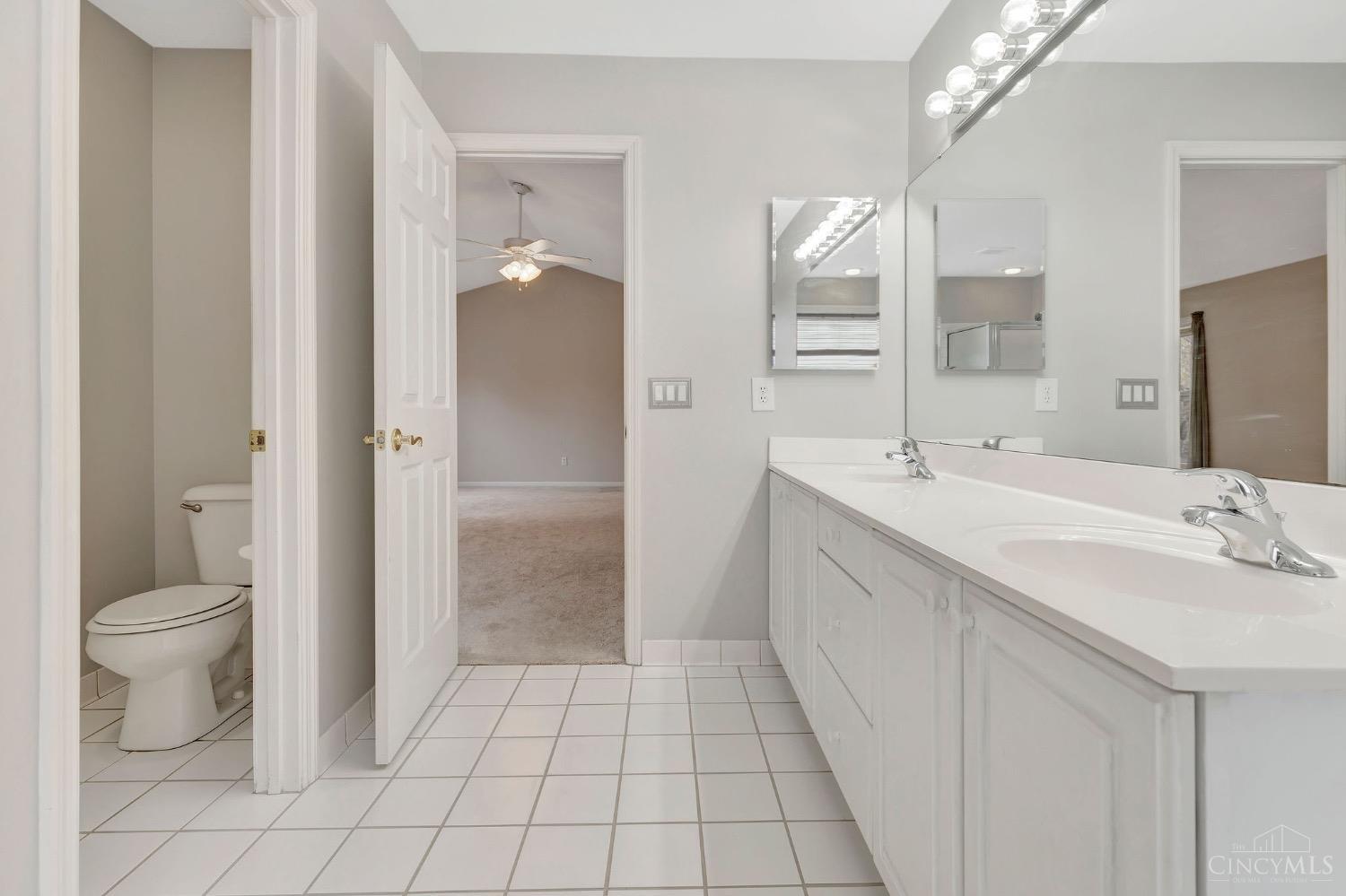 7692 West Lake Drive, West Chester, Ohio image 20
