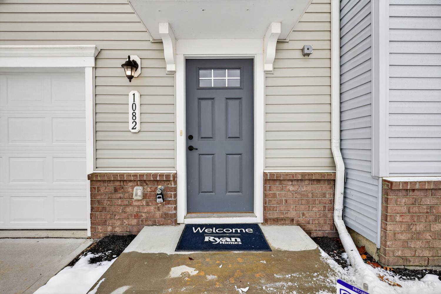 1082 Steamboat Drive