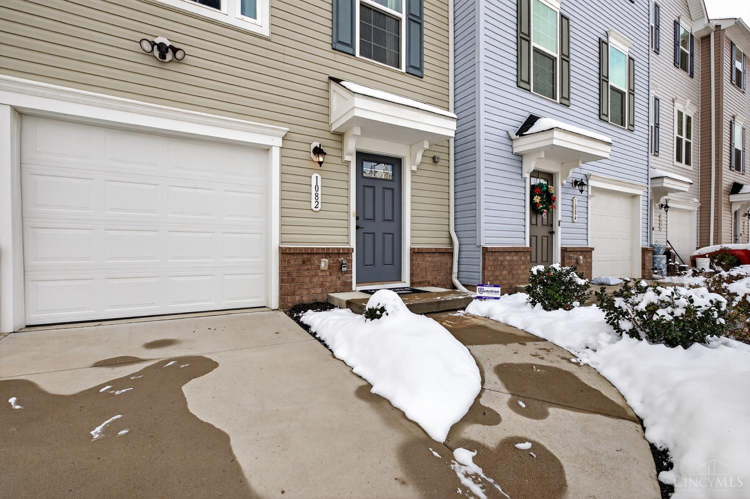 1082 Steamboat Drive