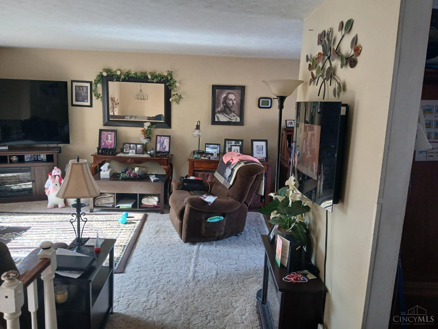 2642 Astro Place, Fairfield, Ohio image 5