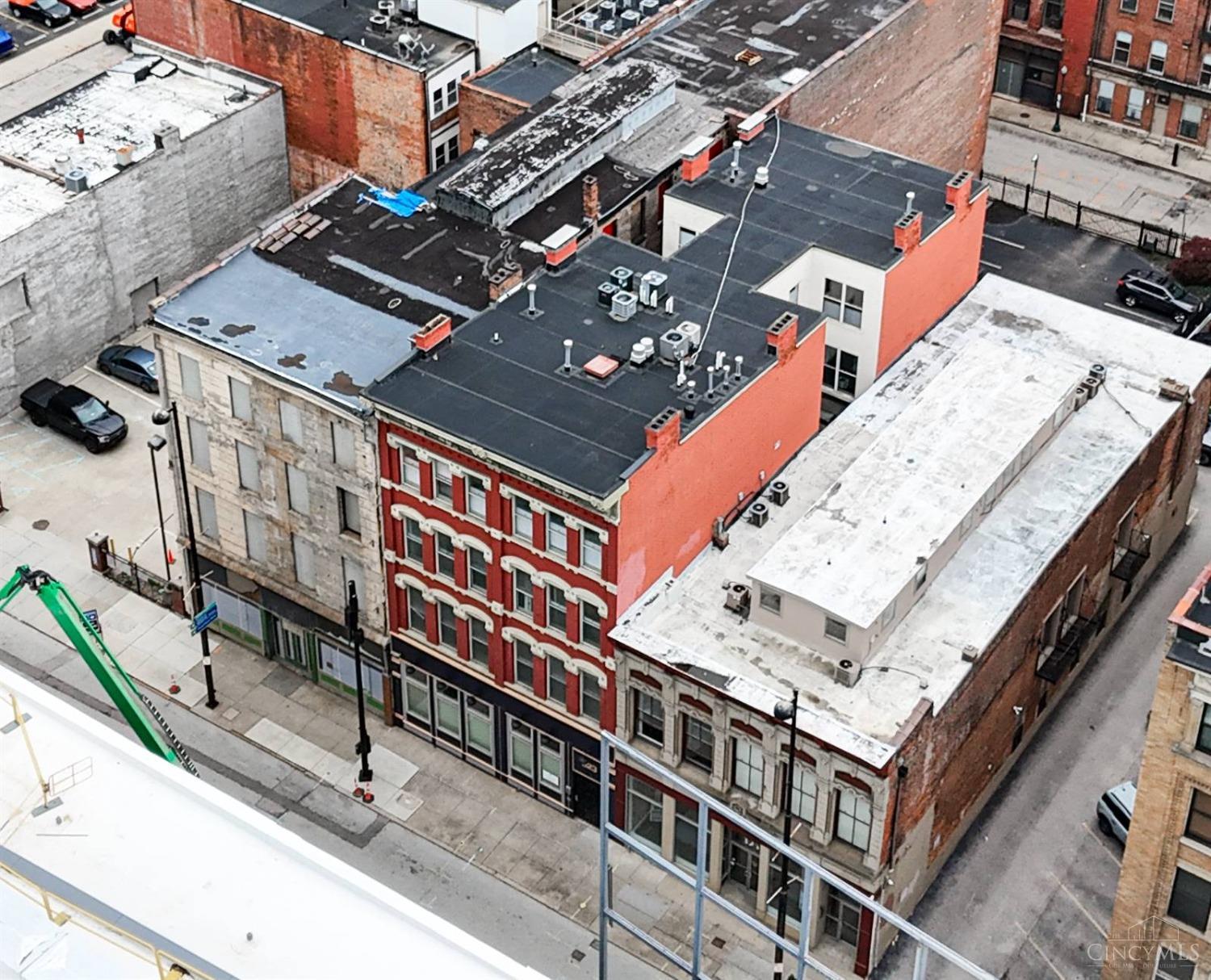 323 W Fifth Street 1S
