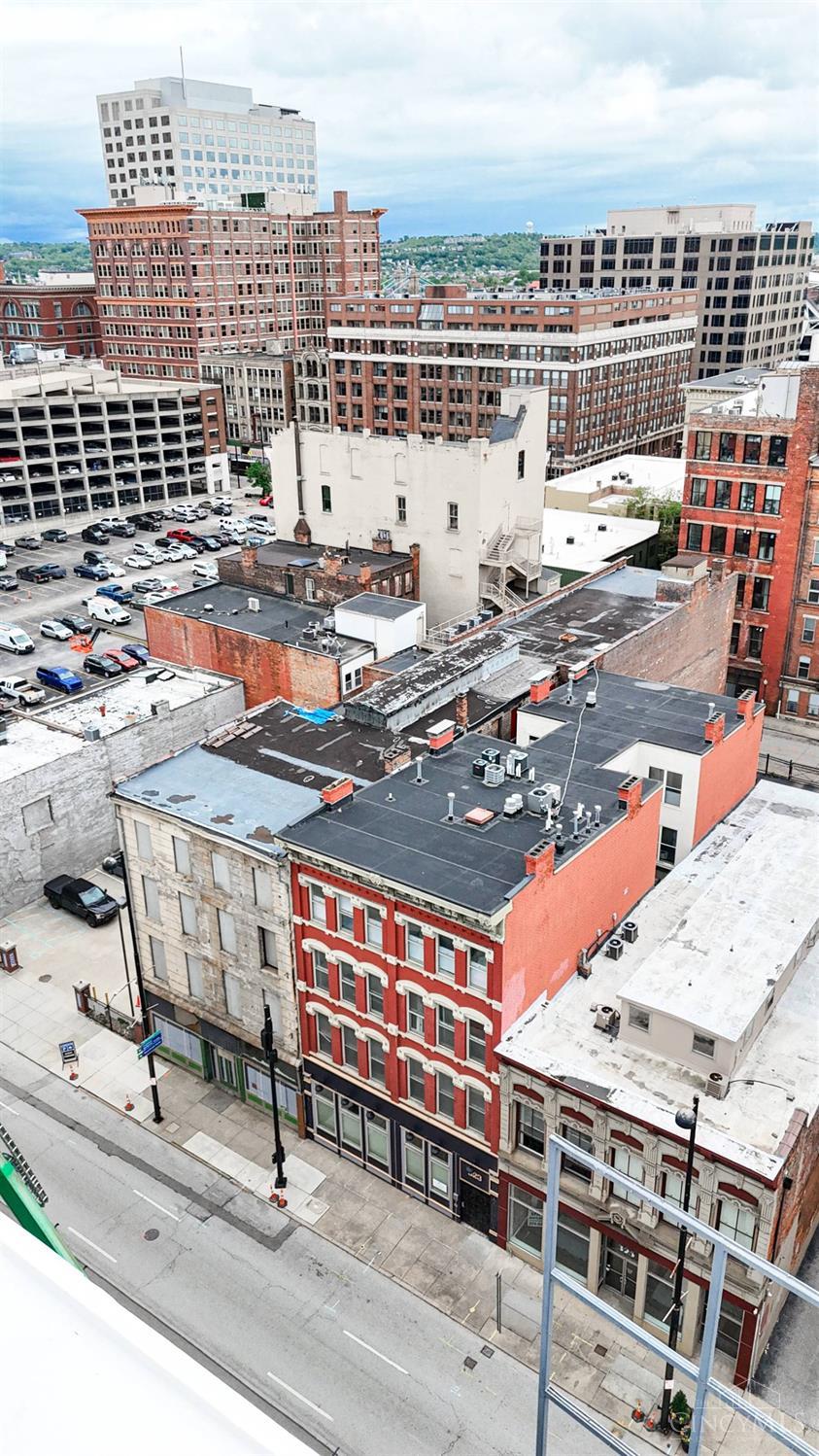 323 W Fifth Street 1S