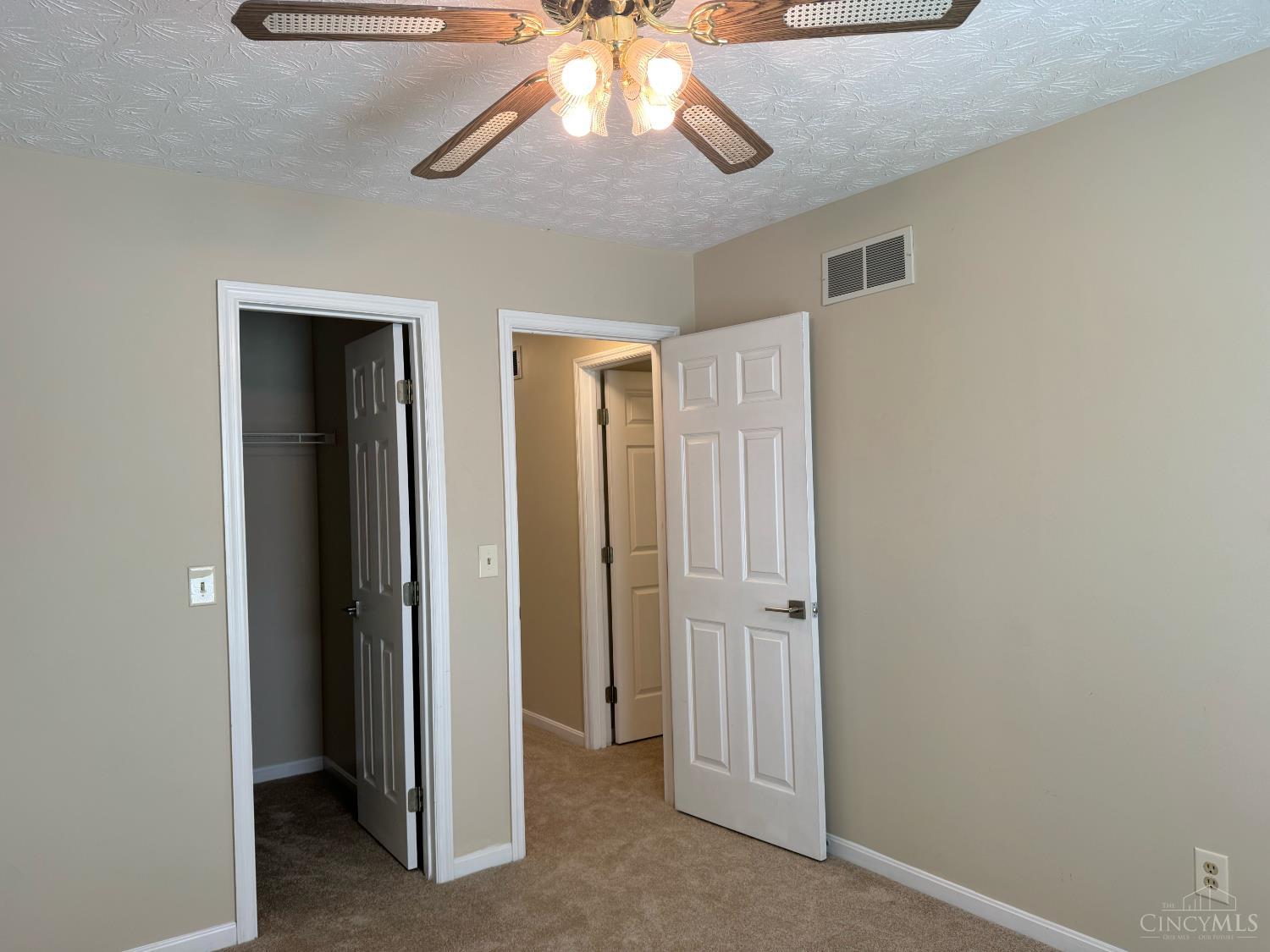 232 Choctaw Circle, Franklin, Ohio image 28