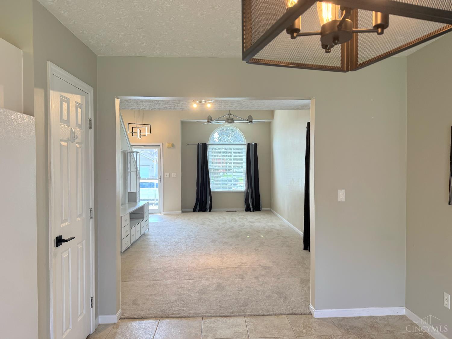 232 Choctaw Circle, Franklin, Ohio image 13