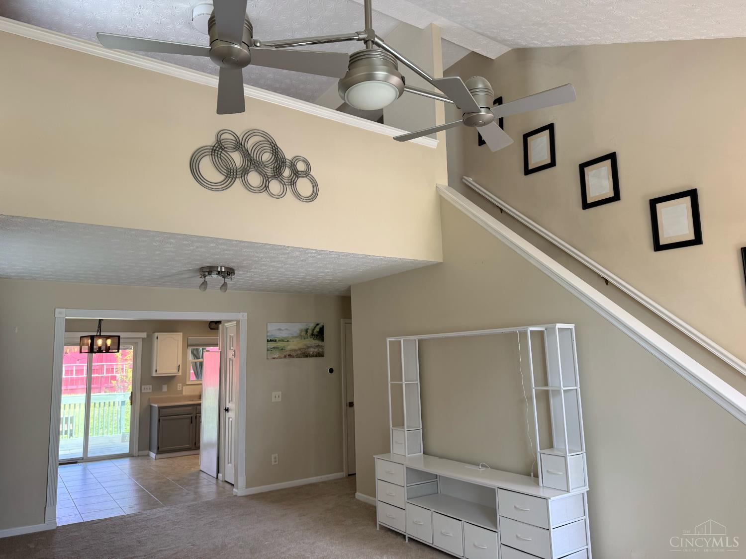 232 Choctaw Circle, Franklin, Ohio image 6