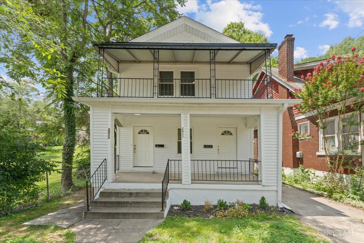 2011 Highland Avenue
