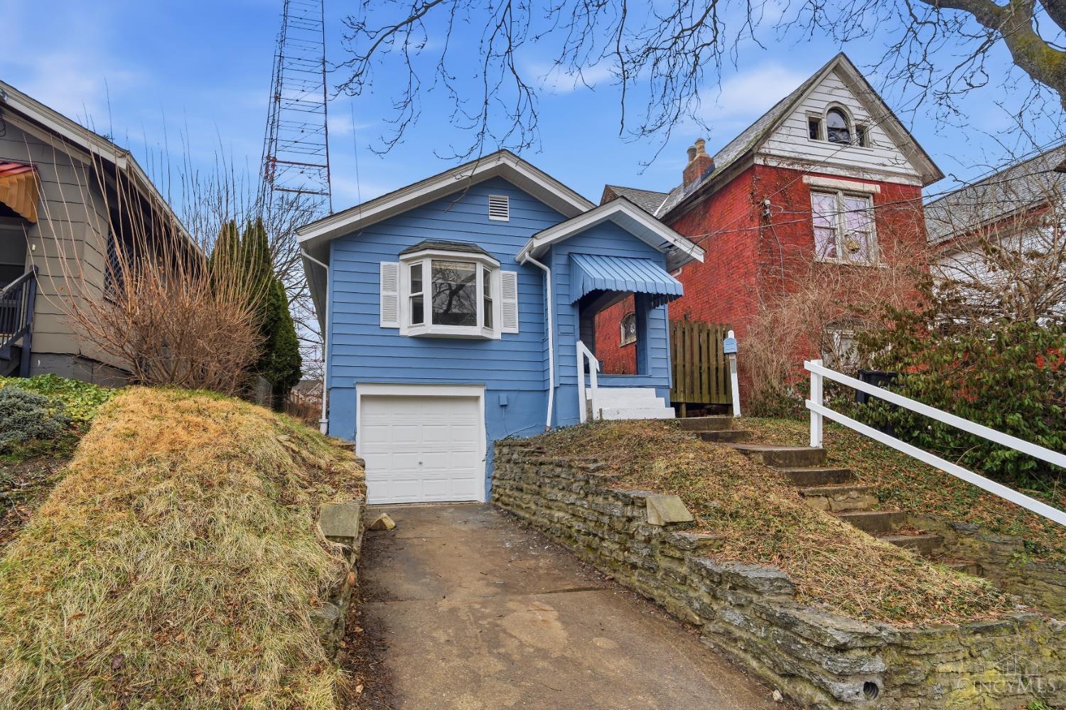 752 Mount Hope Avenue