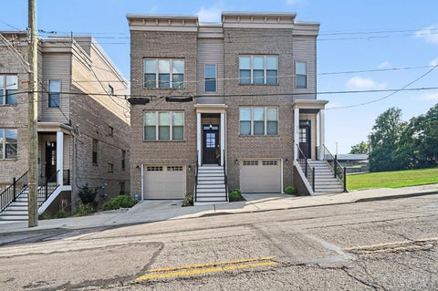 Homes For Sale - 533 Ringgold Street<br/> Cincinnati, OH 45202