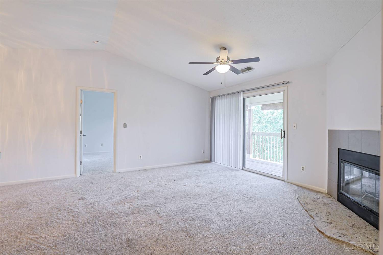 979 Cedar Ridge Drive 11