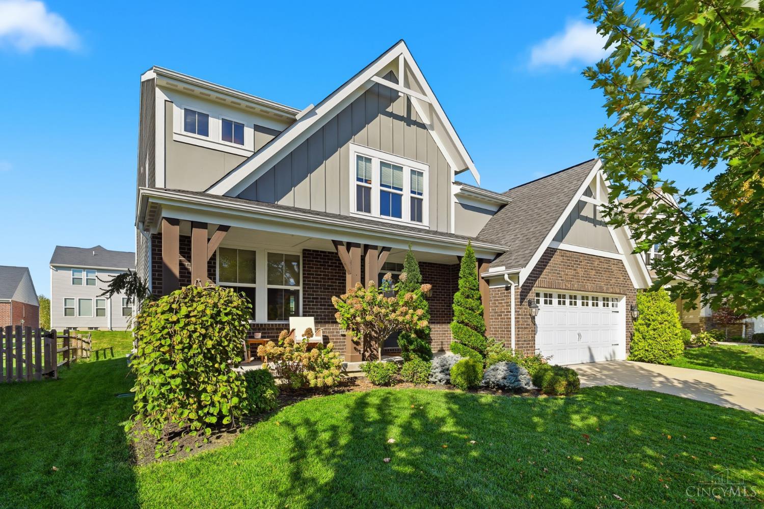 1571 Canterbury Court