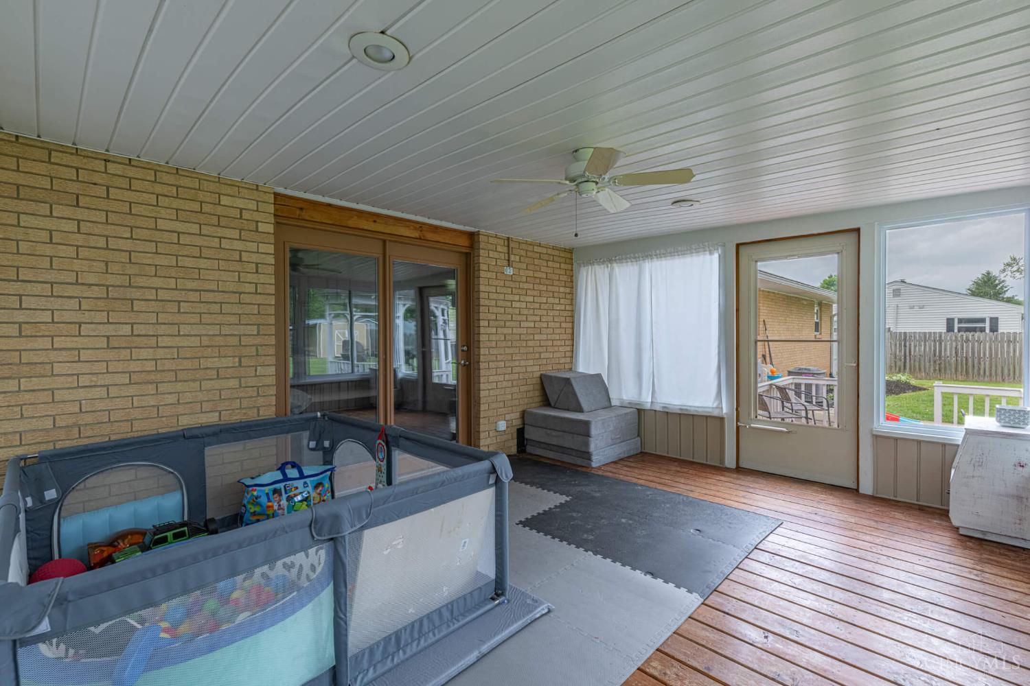 8588 Twincreek Drive, Franklin, Ohio image 23