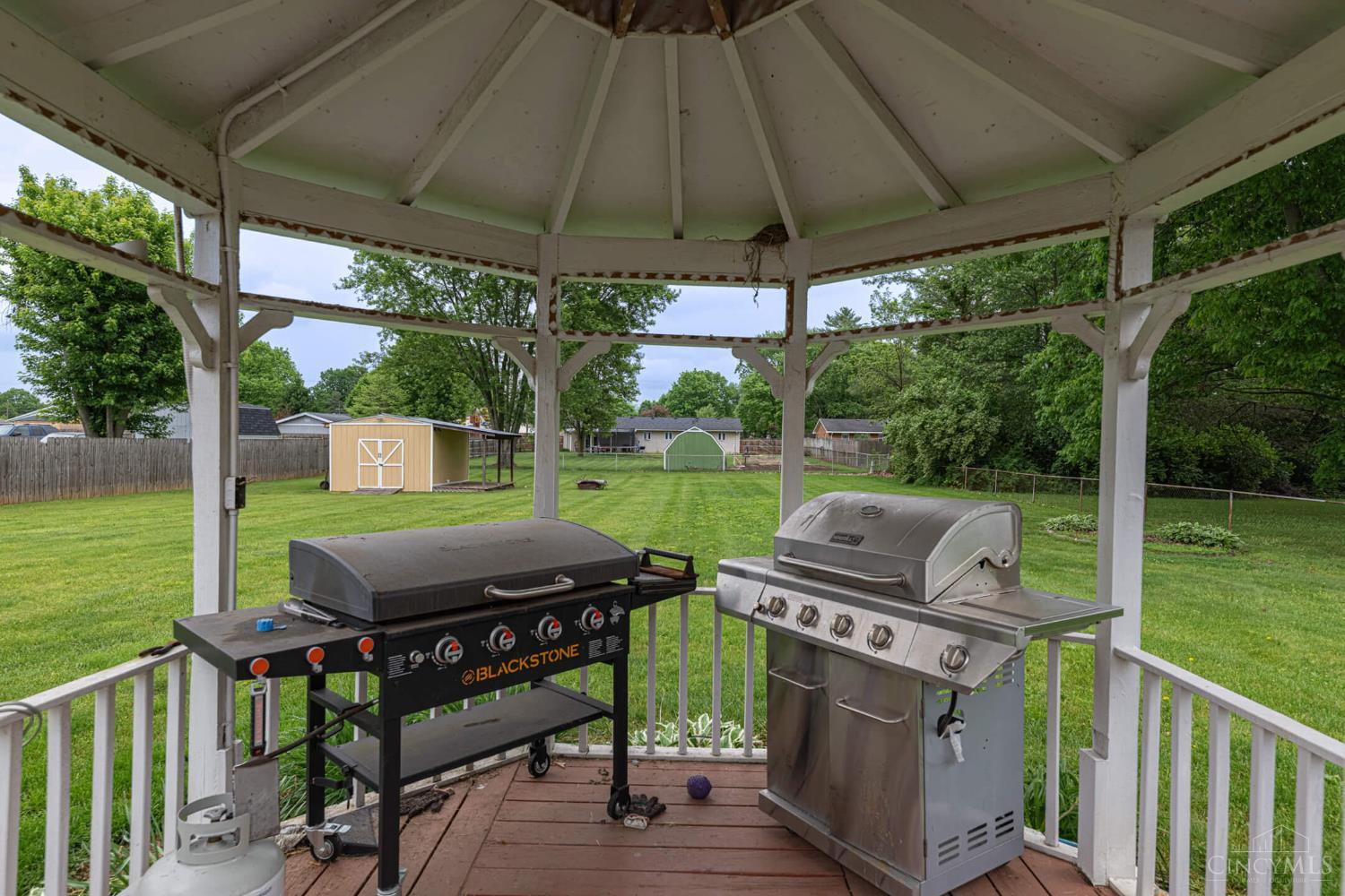 8588 Twincreek Drive, Franklin, Ohio image 30
