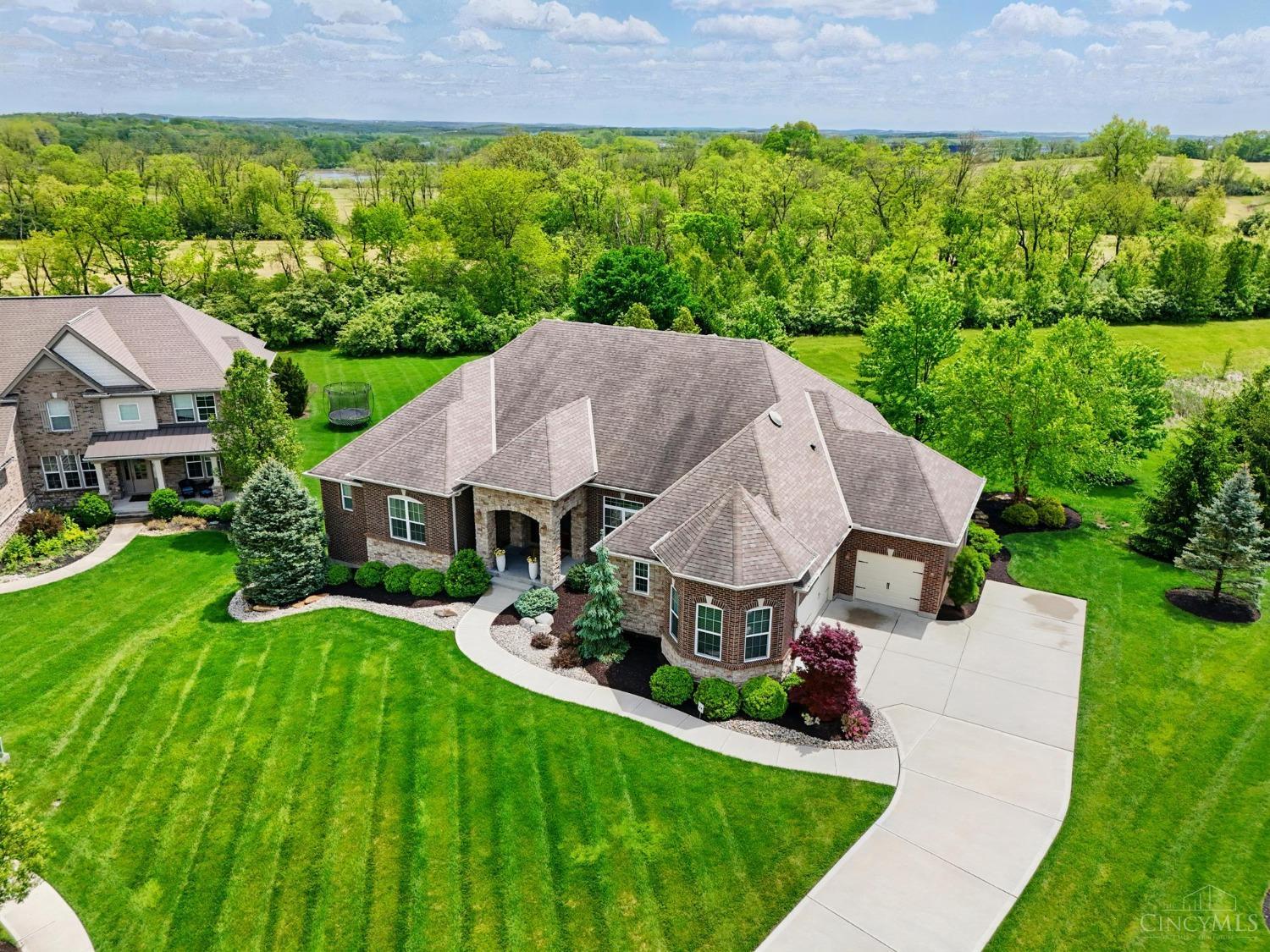 4685 Country Downs Drive, Mason, Ohio image 4