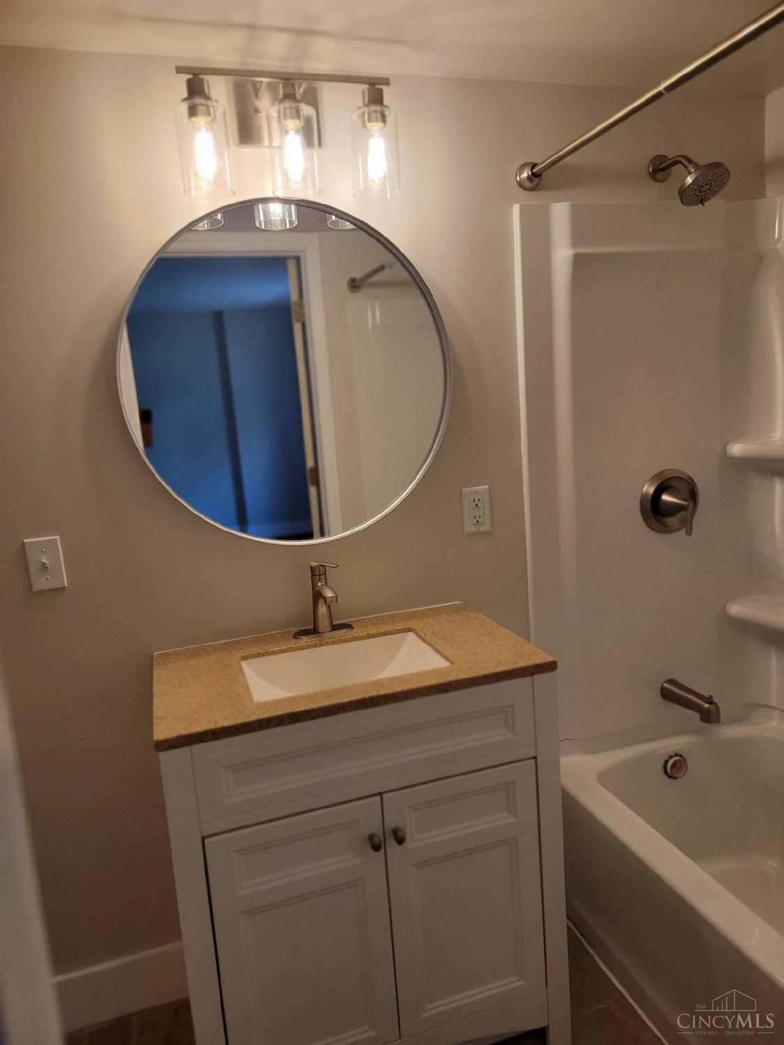 2500 Warsaw Drive #29, Cincinnati, Ohio image 18