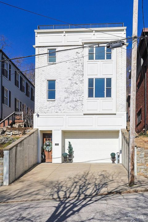 Photo of 330 Boal Street, Cincinnati, OH 45202 (MLS # 1866850)