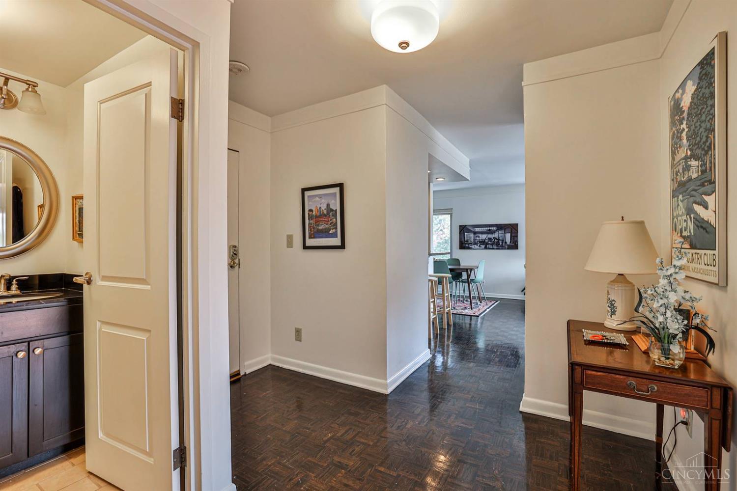 2200 Victory Parkway #708, Cincinnati, Ohio image 5
