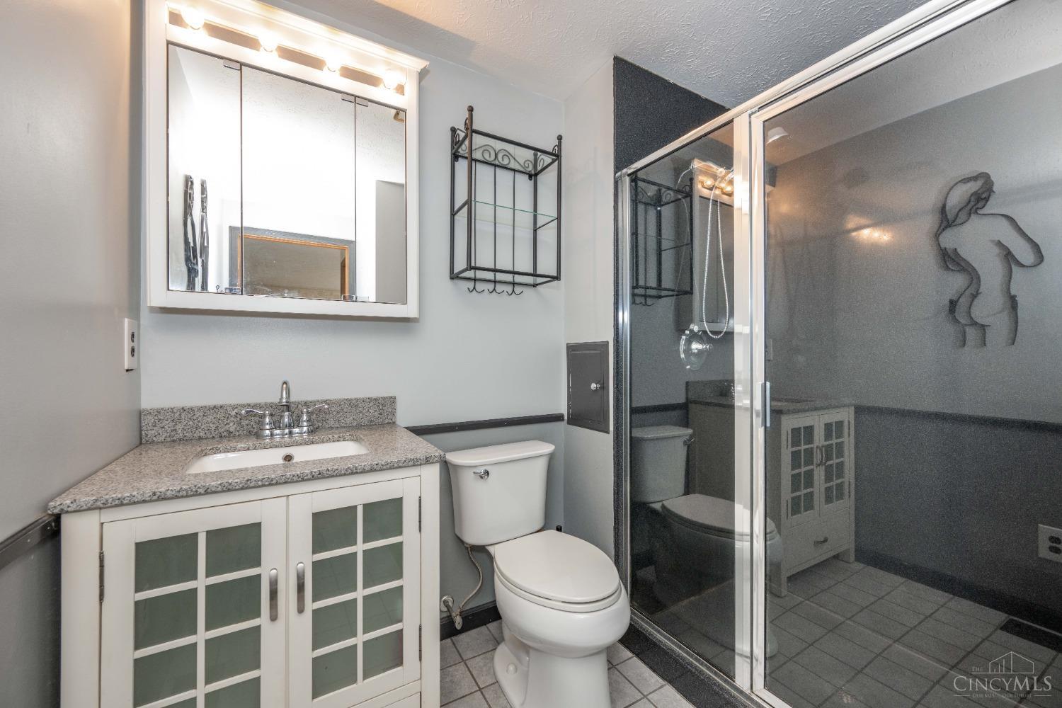 39 Kensington Drive, Hamilton, Ohio image 18
