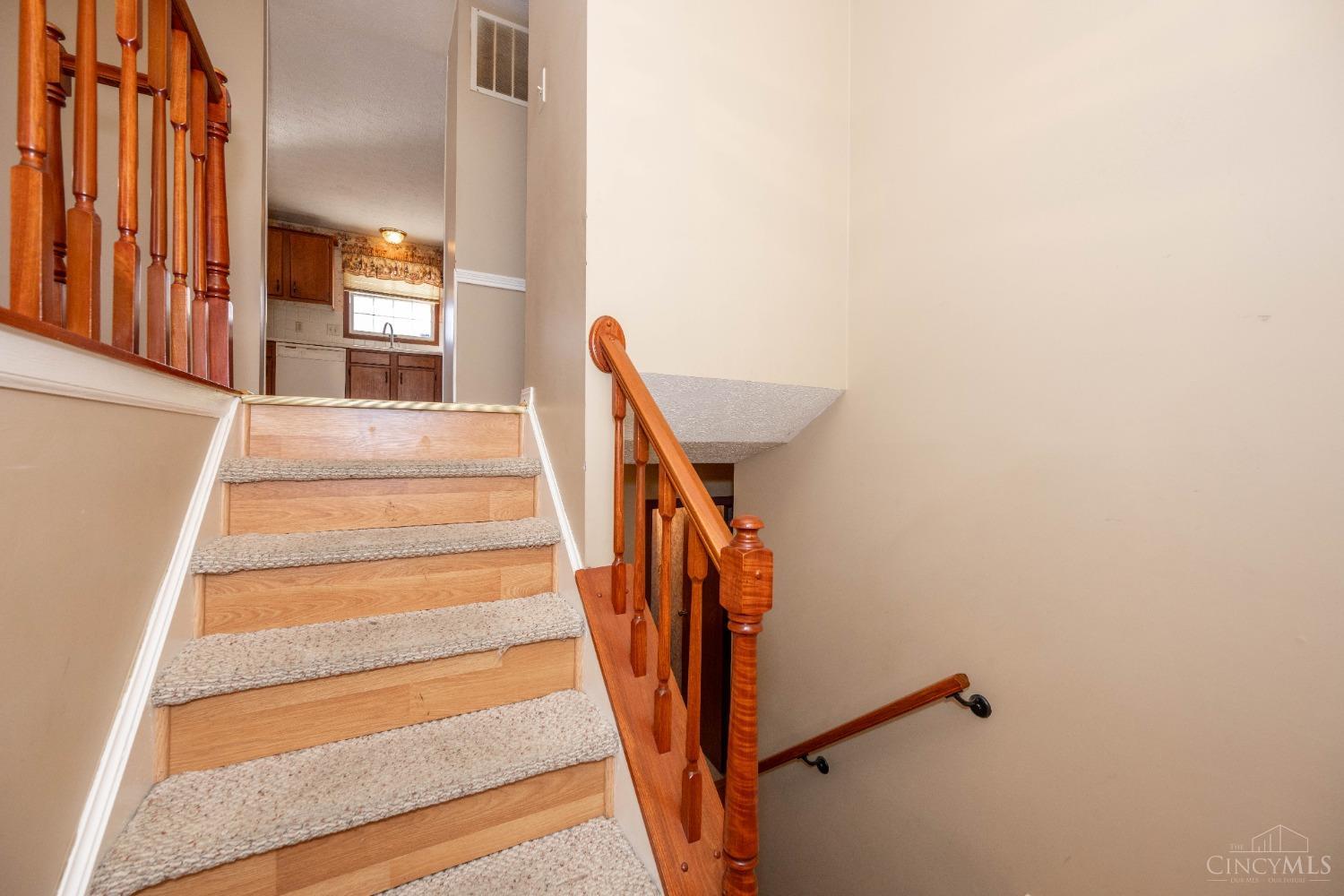 39 Kensington Drive, Hamilton, Ohio image 23