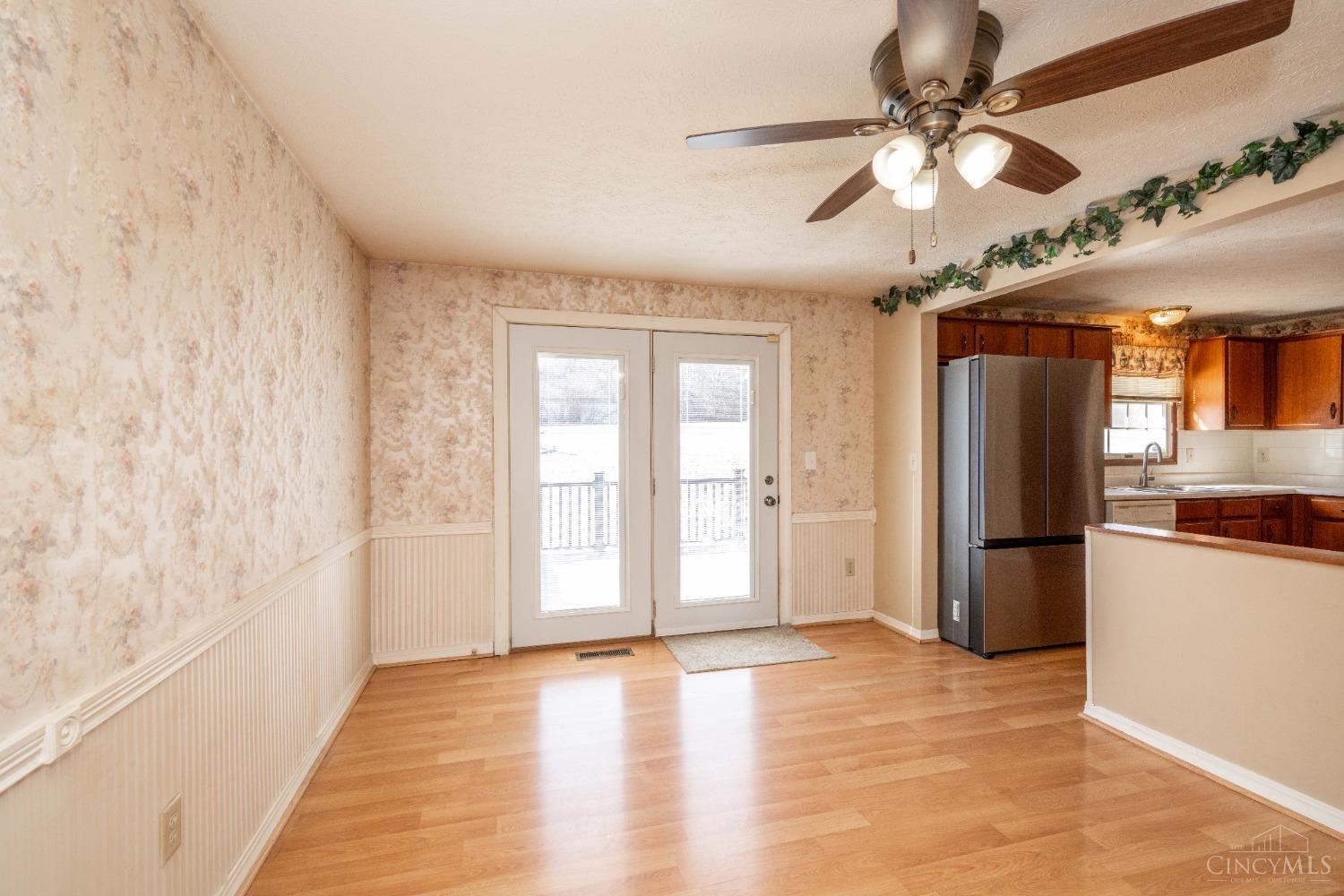 39 Kensington Drive, Hamilton, Ohio image 8