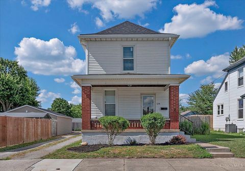 Single Family Residence in Hamilton OH 628 Minor Avenue.jpg