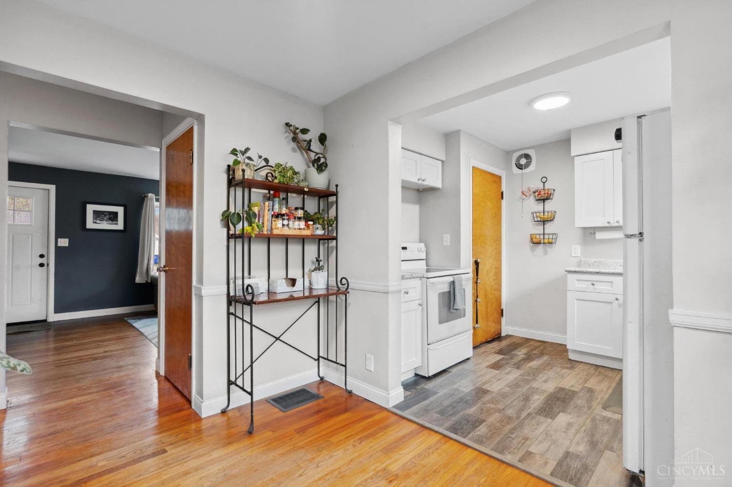 175 Cedar Lane, Hamilton, Ohio image 9