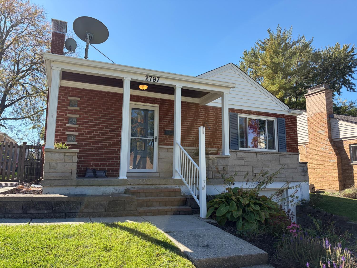 2797 Roseann Lane