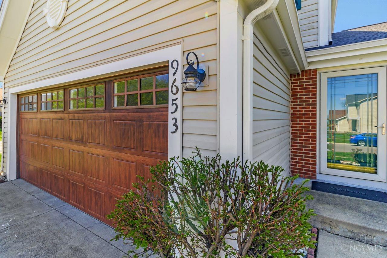 9653 Deer Track Road, West Chester, Ohio image 3