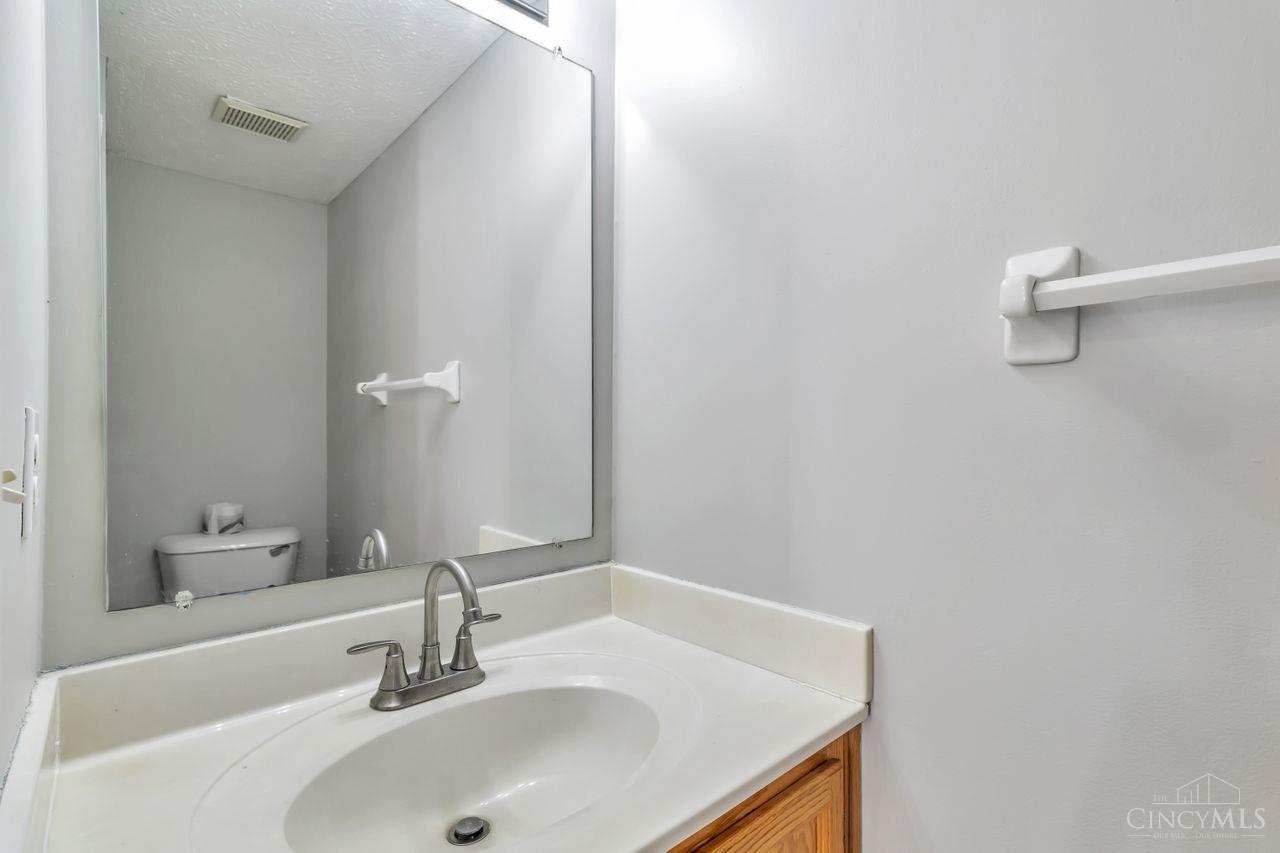 9653 Deer Track Road, West Chester, Ohio image 27