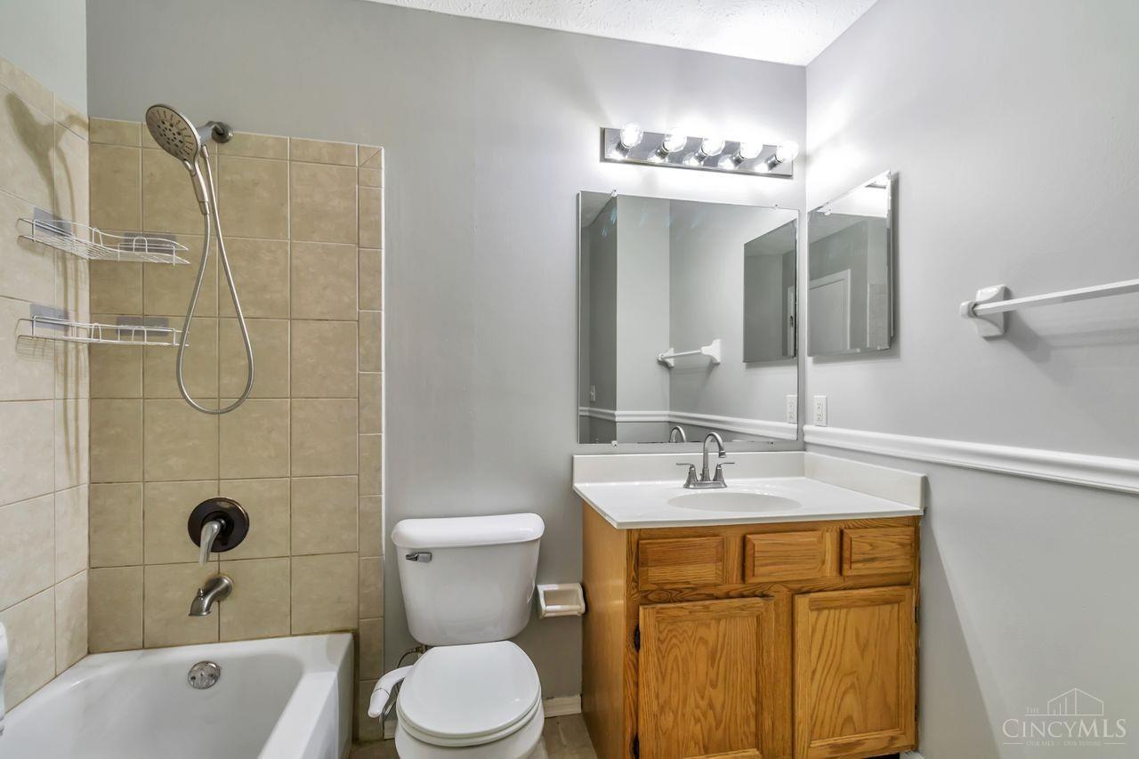 9653 Deer Track Road, West Chester, Ohio image 28