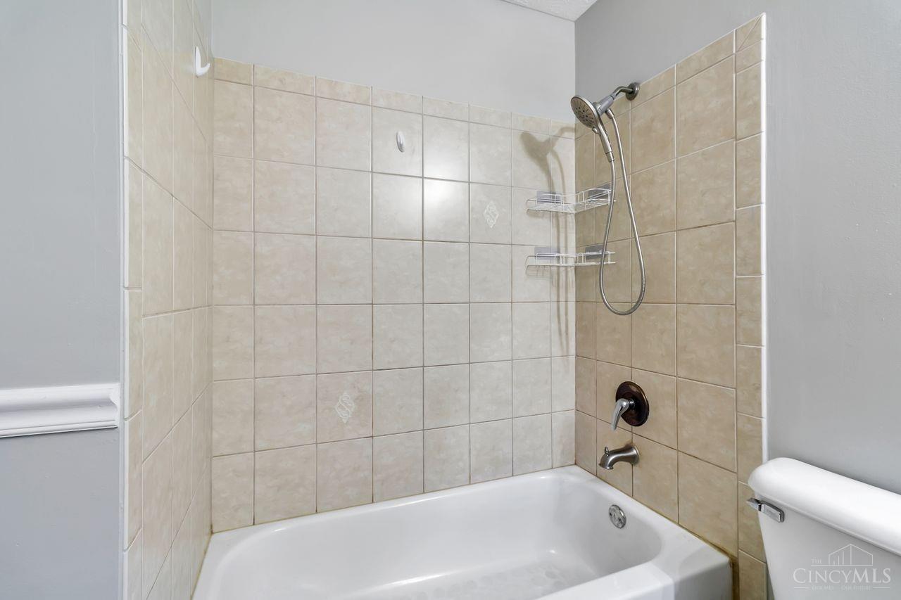 9653 Deer Track Road, West Chester, Ohio image 30