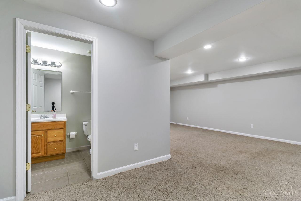 9653 Deer Track Road, West Chester, Ohio image 25